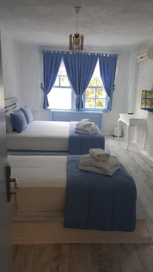 Thea Butik Hotel & Restaurant ซิยาจิค ภายนอก รูปภาพ