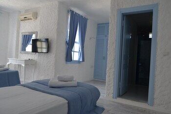 Thea Butik Hotel & Restaurant ซิยาจิค ภายนอก รูปภาพ